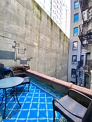 Rented by Living New York