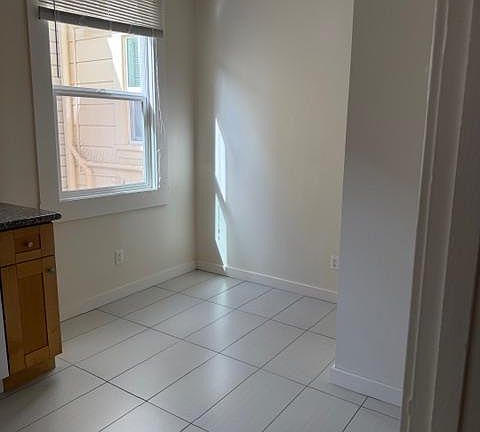 5th image of 441 24th Ave APT 6