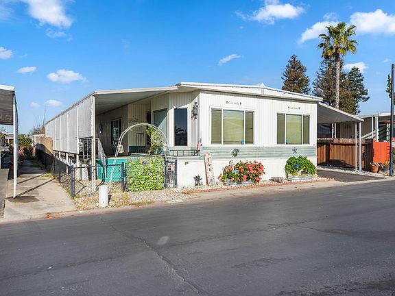 2nd image of 2845 E Hatch Rd Space 68