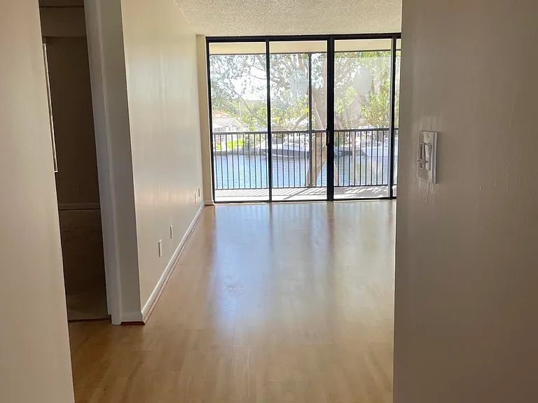 14 Royal Palm Way #204 — Photo 5
