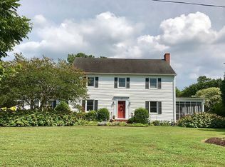15 Ames St, Onancock, VA 23417