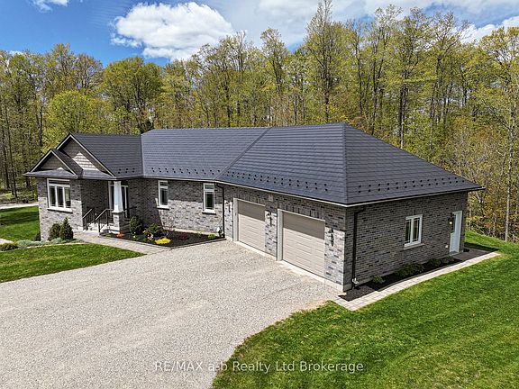 5th image of 1840 Manser Rd