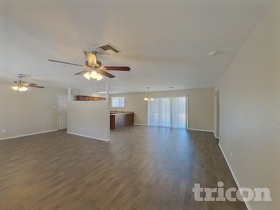 3rd image of 5802 W Coolidge St