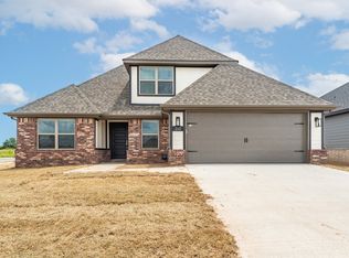 Dreamer 2 4 Bedroom Plan, The Elements, Fayetteville, AR 72704