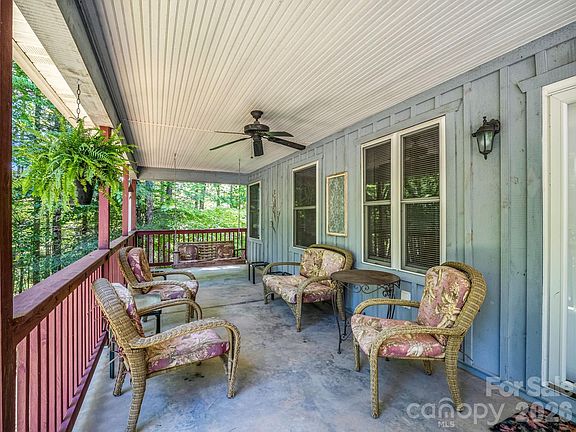 5th image of 144 Old Homeplace Ln