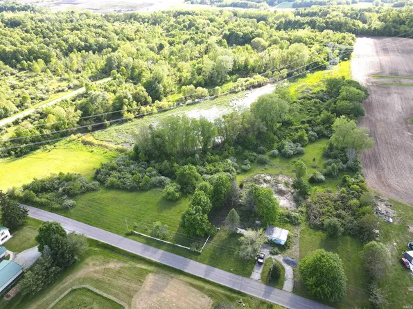 6887 S 300 E, Claypool, IN 46510