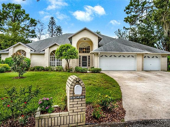 2nd image of 3906 Fairlea Cir
