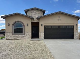 1119 Bronze Hill Ave, Sunland Park, NM 88063