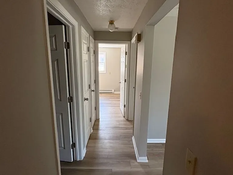 1332 N Chapel St — Photo 2