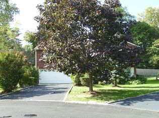 45 Brookdale Cir, New Rochelle, NY 10801