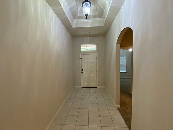 4th image of 8135 Robertson Dr