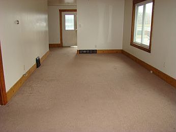 2nd image of 80 Margaret St