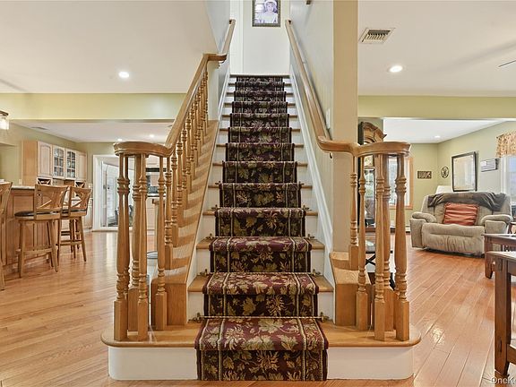 3rd image of 19 Berkshire Road