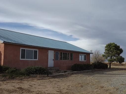 2nd image of 99 Tammy Ln