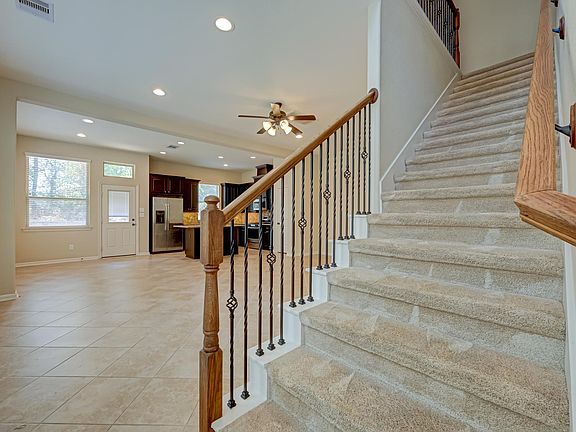 5th image of 142 Cheswood Forest Dr