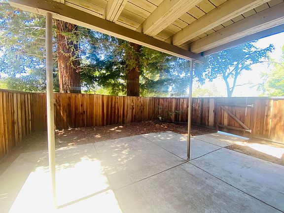 3rd image of 25013-25021 Cypress Ave #3