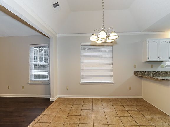4th image of 8980 Fulton Ln