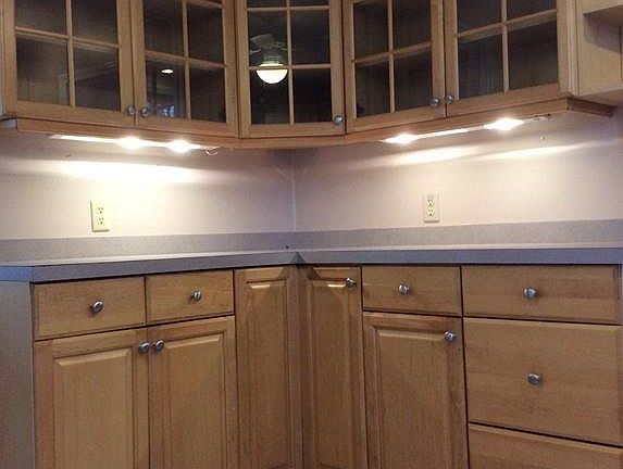 5th image of 8 Rosemary Ln