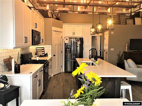 4th image of 1617 Condor Dr