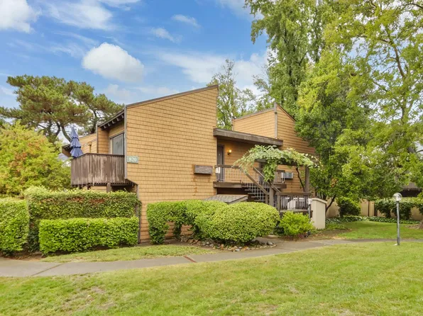 820 Woodside Ln E Unit 7, Sacramento, CA 95825