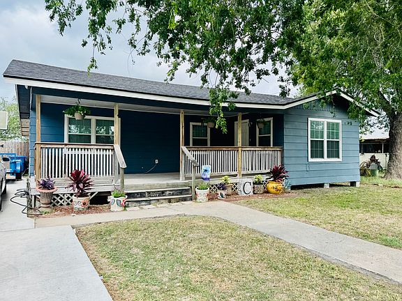 2nd image of 1505 Main Dr