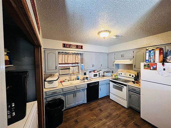 5th image of 1307 W 6th St
