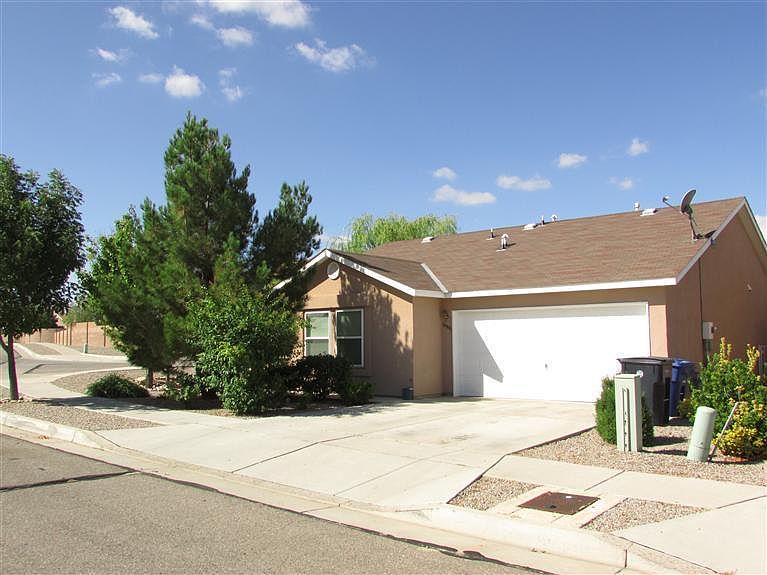 1st image of 10901 Bandelier Dr NW