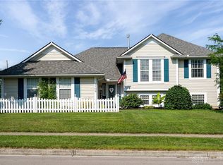 2109 Northcreek Dr, Englewood, OH 45322