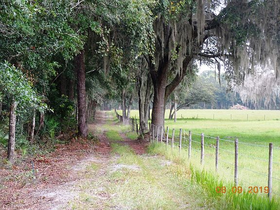 4th image of 5897 NE 349 Hwy
