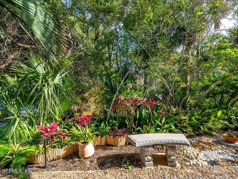 2337 Seminole Rd #A — Photo 33