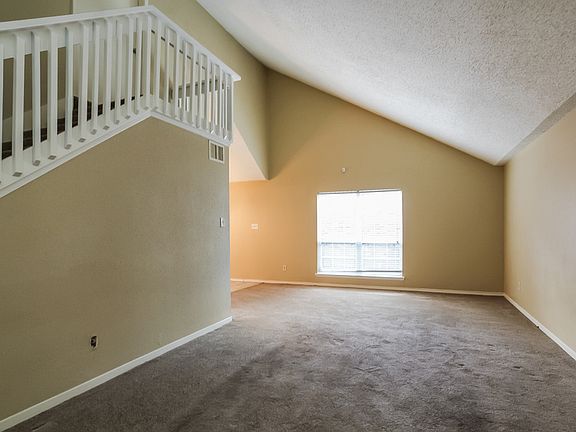 5th image of 13210 Creekview Park Dr