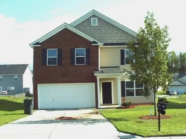1827 Bray Dr, Charlotte, NC 28214
