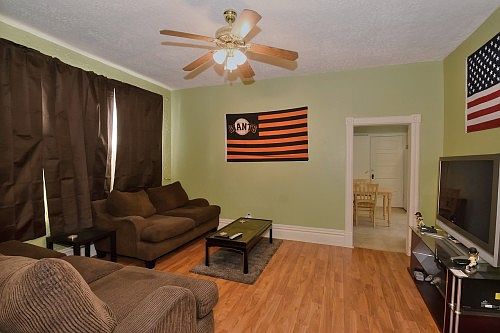 4th image of 317 E Ermina Ave