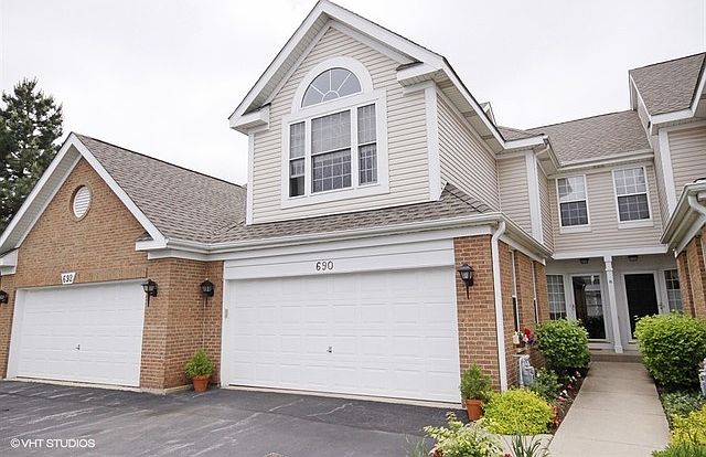 1st image of 690 Citadel Dr