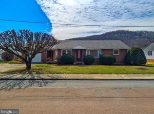 237 Water St, Hyndman, PA 15545