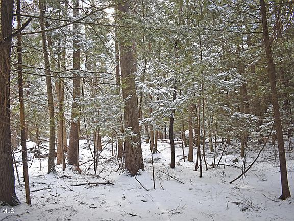 3rd image of 22 Carriage Knolls Road