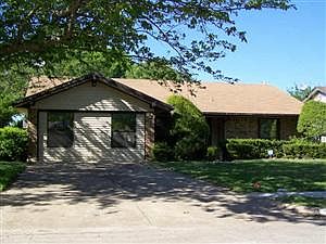 1st image of 3533 Shorecrest Dr