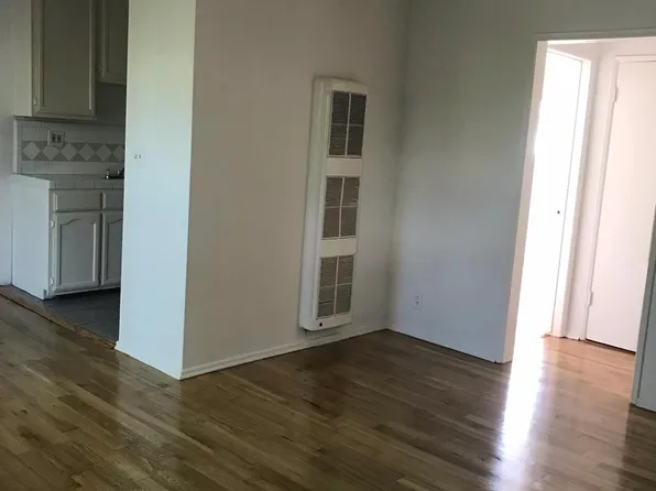 Rowena, 3003-07 Rowena Ave #8, Los Angeles, CA 90039