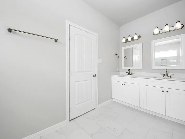 638 Stovall Dr — Photo 30