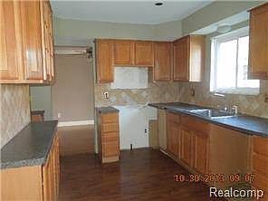 3rd image of 24312 Cabot Dr