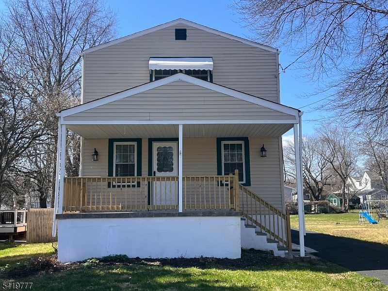 1st image of 168 A Oak Street (168)