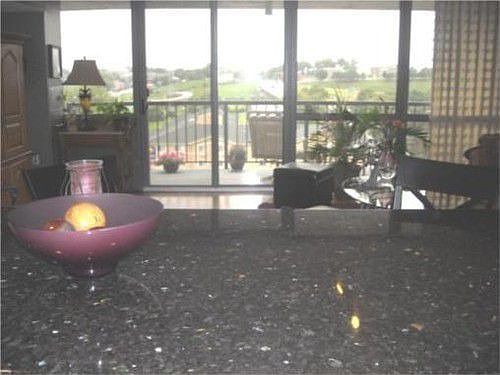 3rd image of 600 E Admiral Blvd #806
