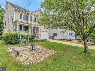508 Greenwich St, Falls Church, VA 22046