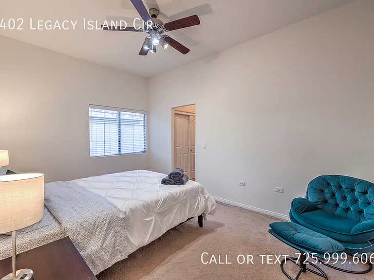 2402 Legacy Island Cir — Photo 19