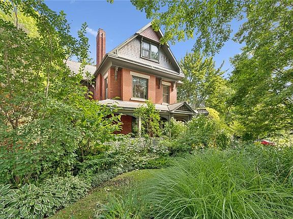 2nd image of 80 London Rd W