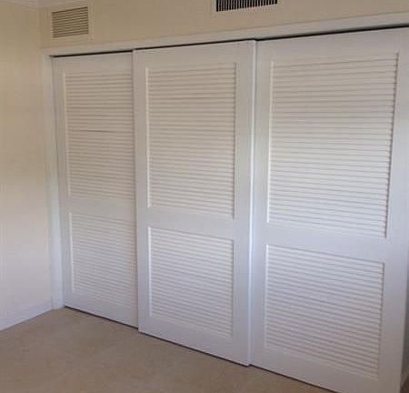 5th image of 2455 NE 51st St E #215