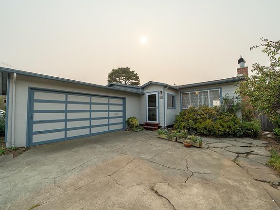 4th image of 724 Bradford Way