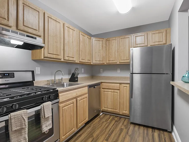 The Phoenix Apartments — Photo 6