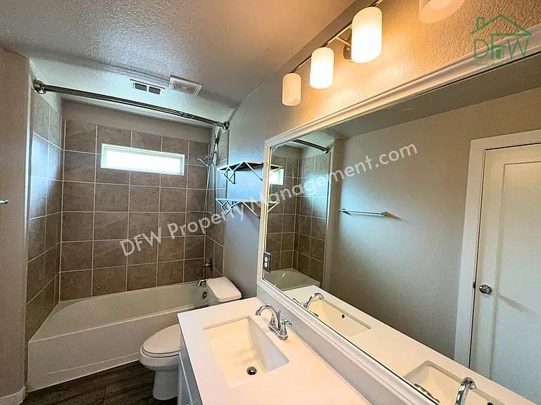 2508 Shakopee St — Photo 17