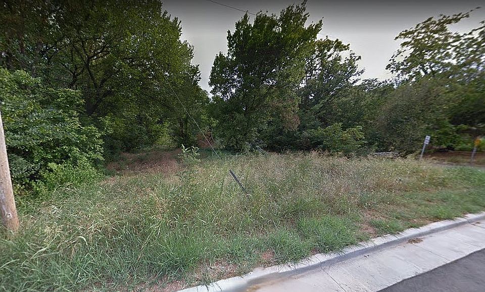 1st image of 507 E Lincoln Ave